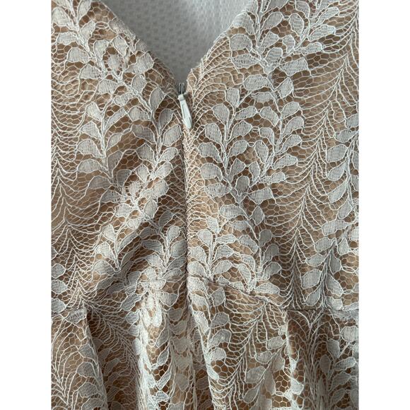 Lulus White Nude All of My Heart Sleeveless V Neck Lace Skater Mini Dress Small - Picture 7 of 9